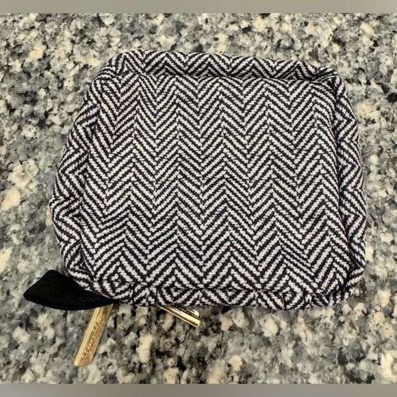 Itzy Ritzy Pack Like A Boss Packing Cubes, Sold Out Coffee and Cream Colorway - Picture 5 of 7